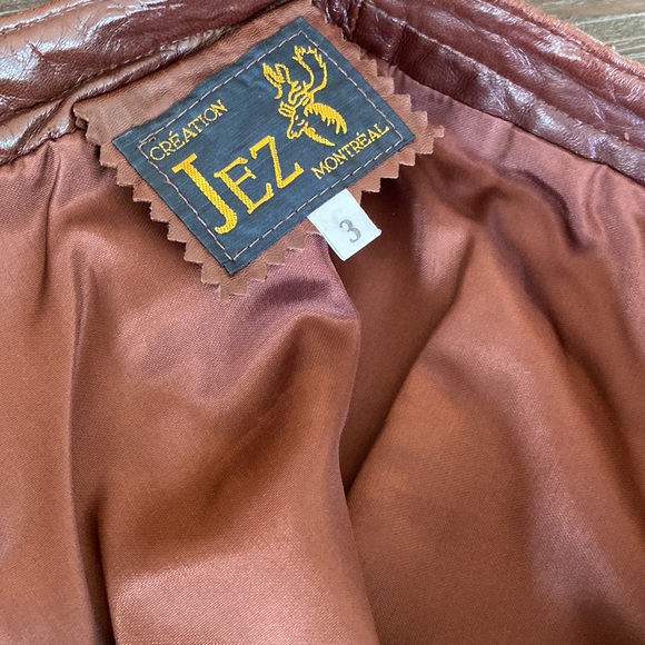 Creation Jez Montreal, ladies brown leather skirt in size 3. - Picture 3 of 8